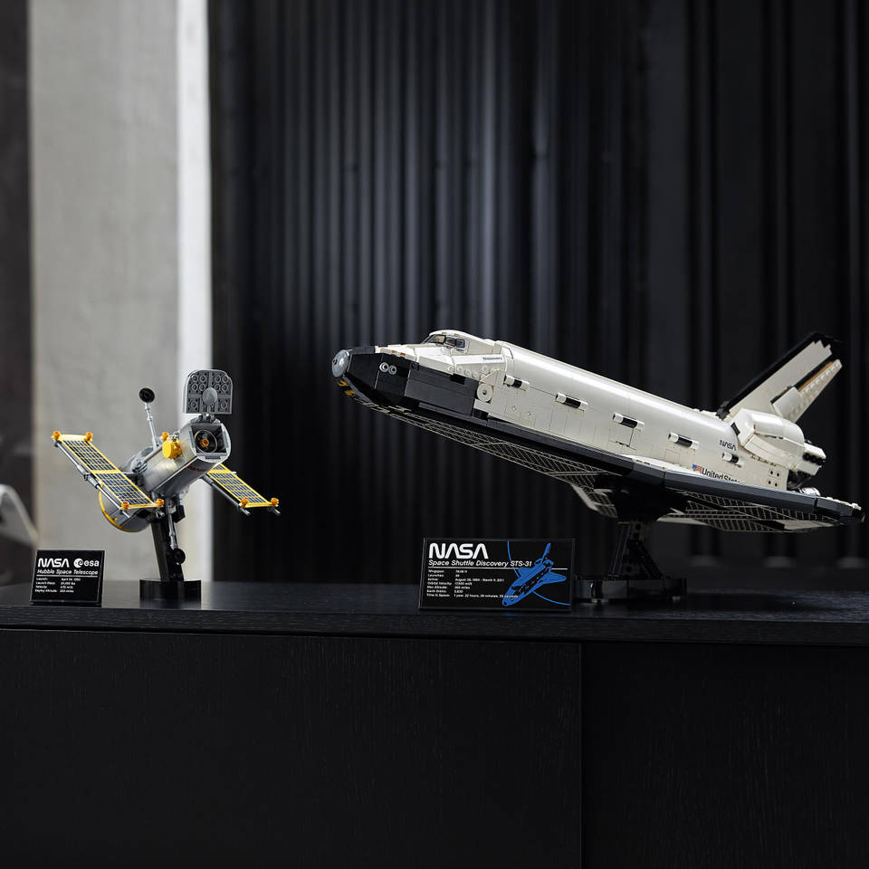 stof in de ogen gooien Naleving van Manieren LEGO Icons NASA Space Shuttle Discovery 10283
