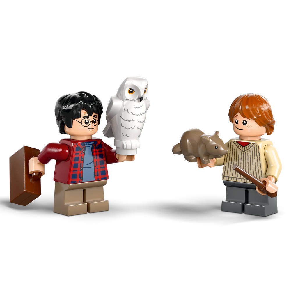 Wizarding World Harry Potter 21,6 cm Magische Dobby interactieve elfpop met sok en meer dan 35 geluiden en zinnen, speelgoed voor meisjes vanaf 6 jaar (Spin Master 6069166) Dobby spreekt Spaans of