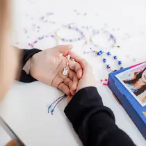 DESIGN & SHINE SPARKLE BRACELETS