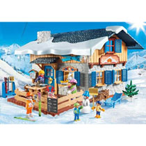 PLAYMOBIL Family Fun skihut 9280 Main Image - 1