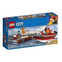 LEGO CITY 60213 BRAND AAN DE KADE