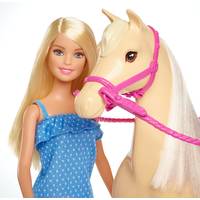 Barbie speelset met paard productafbeelding 3