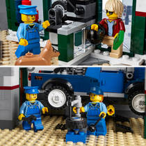 LEGO 10264 GARAGE OP DE HOEK