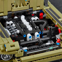 LEGO TECHNIC 42110 LAND ROVER DEFENDER