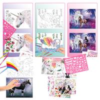 Miss Melody Create your Dream Horse tekenboek Main Image - 1