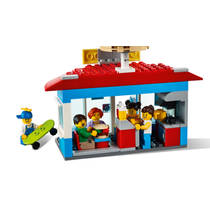LEGO 60271 MARKTPLEIN