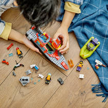 LEGO City reddingsboot brand 60373 productafbeelding 10