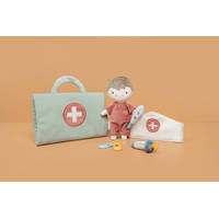 Little Dutch dokter pop speelset productafbeelding 2