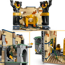 LEGO 77013 ONTSNAPPING UIT DE VERBORGEN