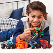 Monster Jam True Metal monstertrucks productafbeelding 6