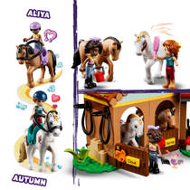 LEGO Friends Autumns paardenstal 41745 Main Image - 4