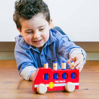 New Classic Toys houten pop-up brandweerauto productafbeelding 5