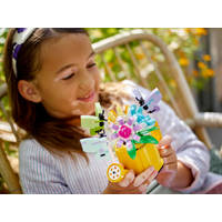 LEGO Creator 3-in-1 bloemen in gieter 31149 productafbeelding 8