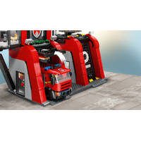 LEGO City brandweerkazerne en brandweerauto 60414 productafbeelding 7