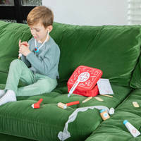 New Classic Toys dokterskoffer - rood productafbeelding 5