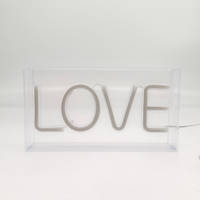 Neon lamp box liefde productafbeelding 2