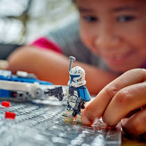 LEGO Star Wars: The Clone Wars Captain Rex Y-wing microfighter 75391 productafbeelding 3