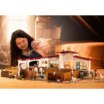 schleich HORSE CLUB Rijhal Peppertree 42639 productafbeelding 3