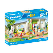 PLAYMOBIL My Life kinderdagverblijf 71601 Main Image - 1