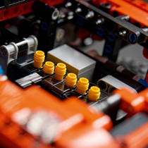 LEGO Technic Mercedes-Benz G 500 PROFESSIONAL Line 42177 productafbeelding 4