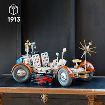 LEGO Technic NASA Apollo maanwagen – LRV 42182 productafbeelding 2