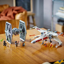 LEGO Star Wars TIE Fighter en X-wing combi 75393 productafbeelding 4