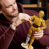 LEGO Star Wars C-3PO 75398 productafbeelding 5