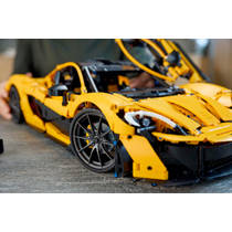 LEGO Technic McLaren P1 42172 productafbeelding 9