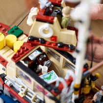 LEGO Ideas Jaws 21350 productafbeelding 7