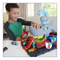 Hot Wheels City Haaienaanval in de autowasserette productafbeelding 7