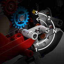 LEGO Technic Ducati Panigale V4 S motor 42202 productafbeelding 4