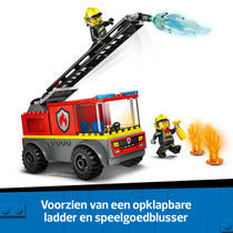 LEGO CITY brandweerauto 60463 Main Image - 2