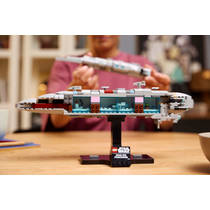 LEGO Star Wars Home One Starcruiser 75405 productafbeelding 8