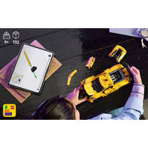 LEGO Technic Chevrolet Corvette Stingray 42205 productafbeelding 7