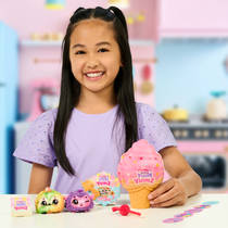 Cookeez Makery Yum Yumz 2-pack pluchen knuffeltjes in een ijsje productafbeelding 6