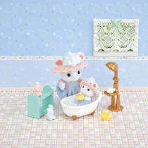 Sylvanian Families familie Marshmallow muis badtijd broer en zus productafbeelding 2