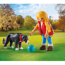 PLAYMOBIL My Life vrouw met berghond 71738 Main Image - 2