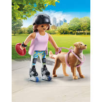 PLAYMOBIL My Life schaatser met retriever 71739 productafbeelding 3