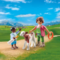 PLAYMOBIL DuoPacks boer met kalf 71803 Main Image - 1