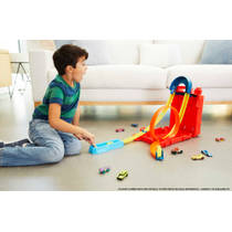 Hot Wheels Track Builder Unlimited Fuel Can Stunt Box productafbeelding 3