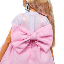 Barbie Deluxe Style pop met strik productafbeelding 4