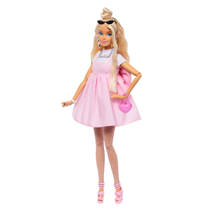 Barbie Deluxe Style pop met strik