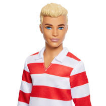 Ken fashionista pop met gestreept rood-wit shirt productafbeelding 2