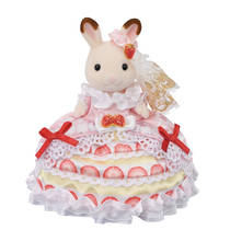 Sylvanian Families Freya's verjaardag set aardbeien cake jurk 5847 productafbeelding 3