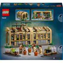 LEGO Harry Potter Kasteel Zweinstein: Kruidenkundeles 76445 productafbeelding 9