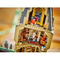 LEGO Harry Potter Kasteel Zweinstein: de Hoofdtoren 76454 productafbeelding 6