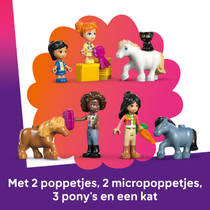 LEGO Friends ponyboerderij en stal 42654 productafbeelding 6