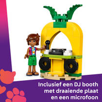 LEGO Friends zwembadfeestje met flamingo en eenhoorn 42658 productafbeelding 4