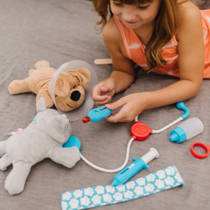 Melissa & Doug dierenarts speelset inclusief opbergtas 24-delig productafbeelding 4