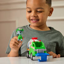 PAW Patrol Brandweerredding Rocky's brandweertanker met speelfiguur productafbeelding 4